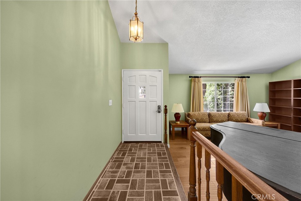 Upland, California, 91786, United States, 5 Bedrooms Bedrooms, ,2 BathroomsBathrooms,Residential,For Sale,1927860