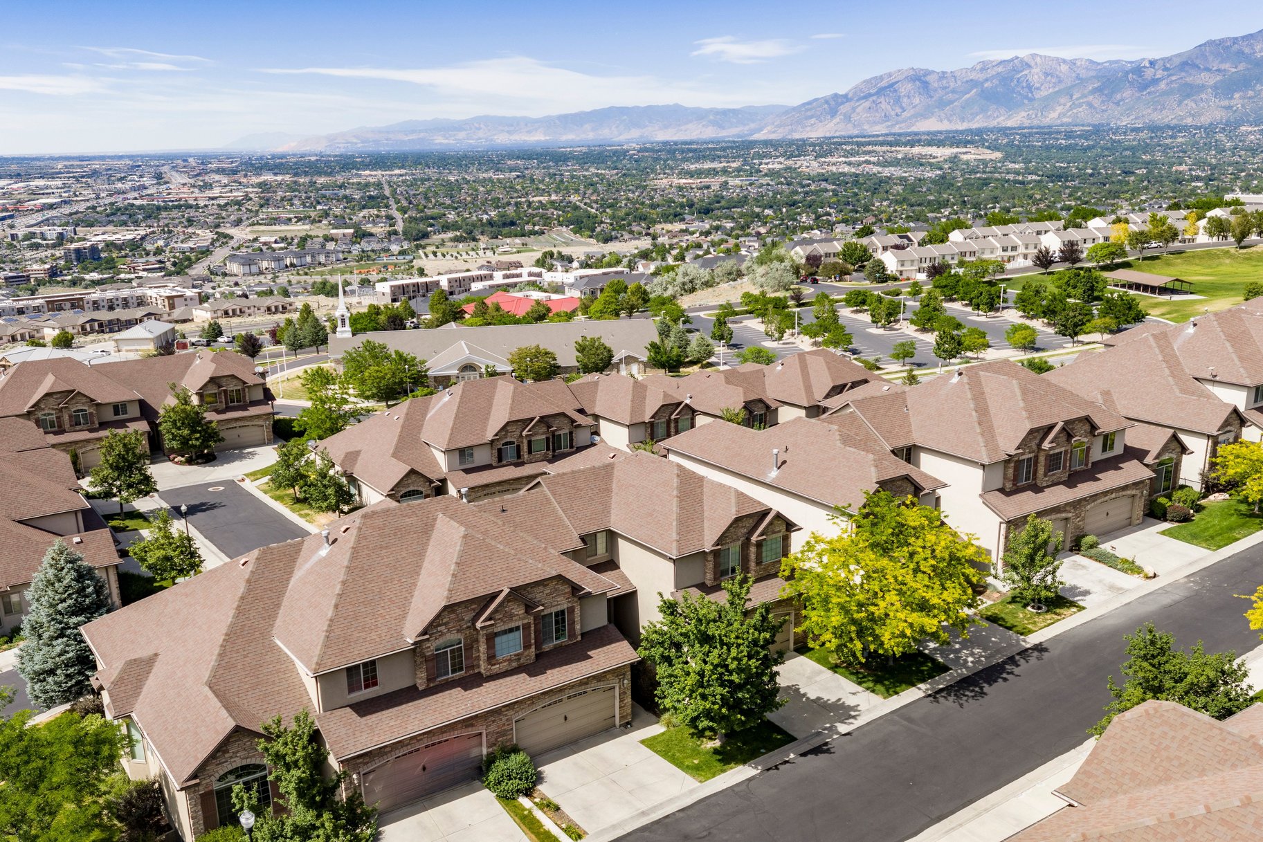  Wasatch Front Views, Walkout Basement & Low-Maintenance Luxury - 物件實景