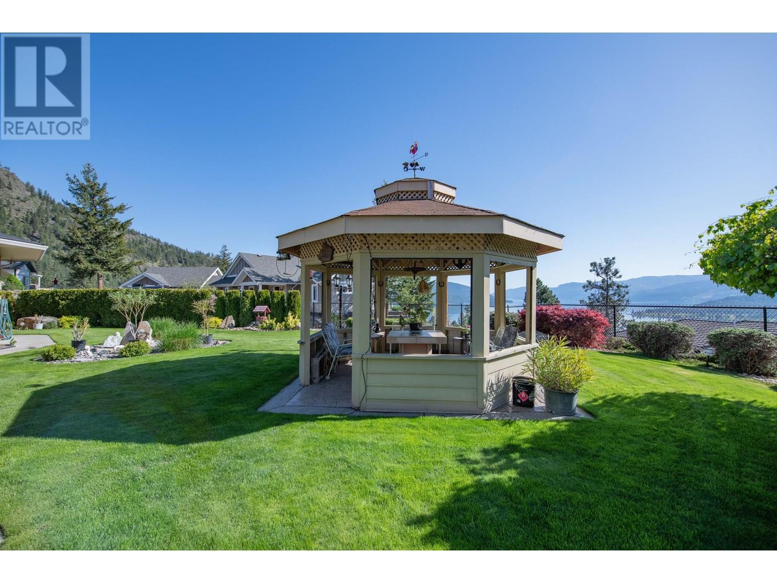 VERNON, British Columbia, V1H 1E8, CA, 3 Bedrooms Bedrooms, ,2 BathroomsBathrooms,Residential,For Sale,1948315