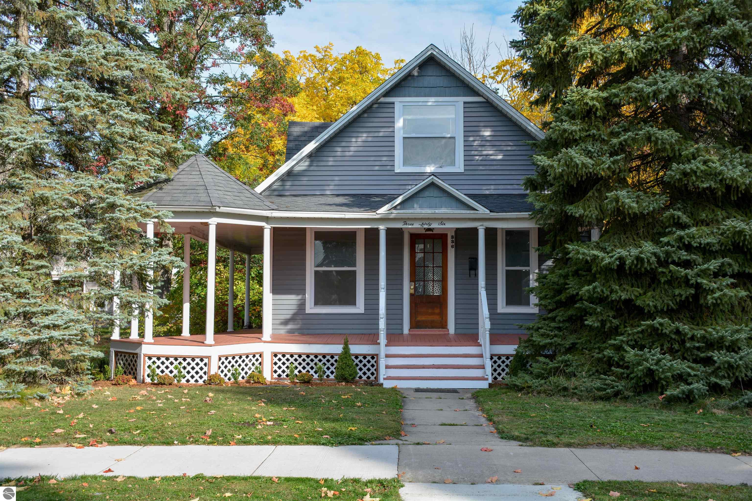 9th St, Traverse City, MI 49684