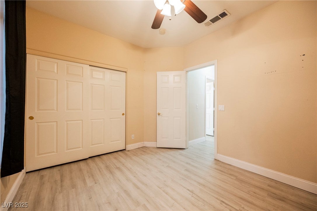 Henderson, Nevada, 89015, United States, 5 Bedrooms Bedrooms, ,2 BathroomsBathrooms,Residential,For Sale,1976773