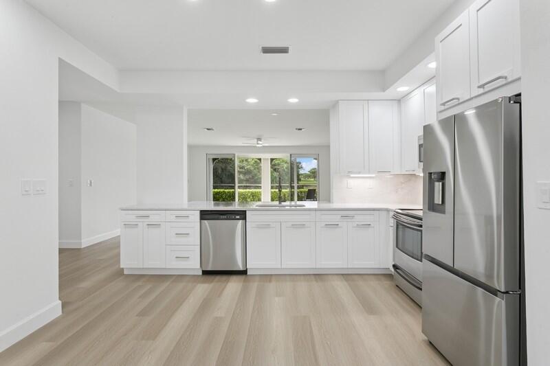 Palm Beach Gardens, Florida, 33418, United States, 2 Bedrooms Bedrooms, ,2 BathroomsBathrooms,Residential,For Sale,1804920