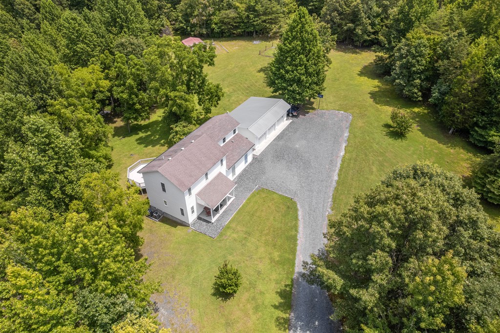 New Canton, Virginia, 23123, United States, 3 Bedrooms Bedrooms, ,2 BathroomsBathrooms,Residential,For Sale,1915439