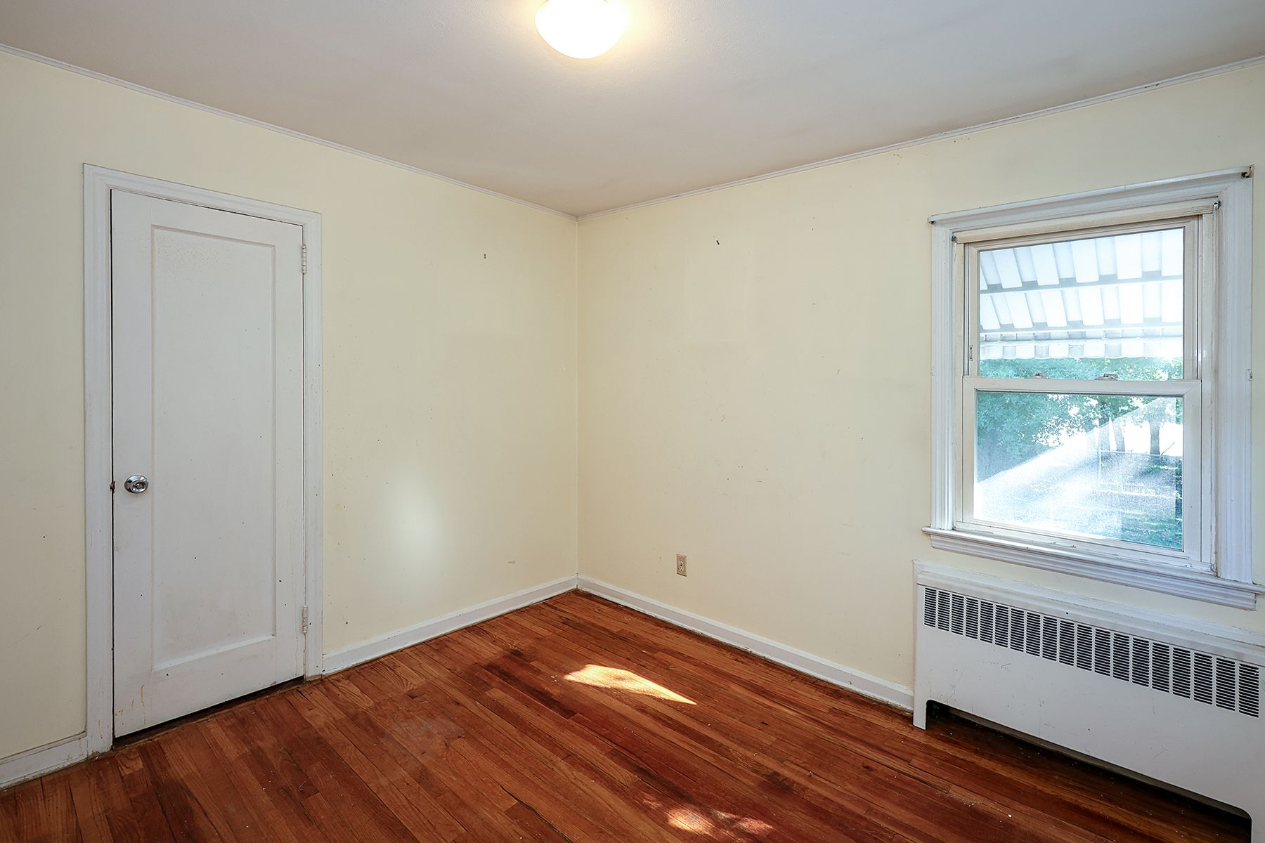  62 9th Avenue, Mineola, NY, 11501 - 物件實景