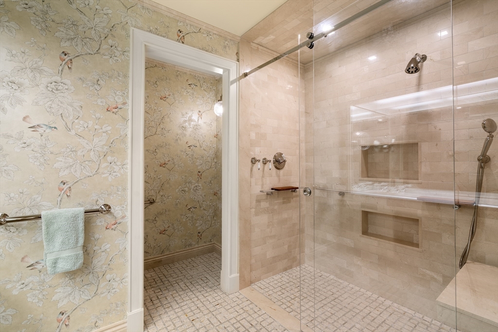 Boston, Massachusetts, 02110, United States, 3 Bedrooms Bedrooms, ,3 BathroomsBathrooms,Residential,For Sale,1850032