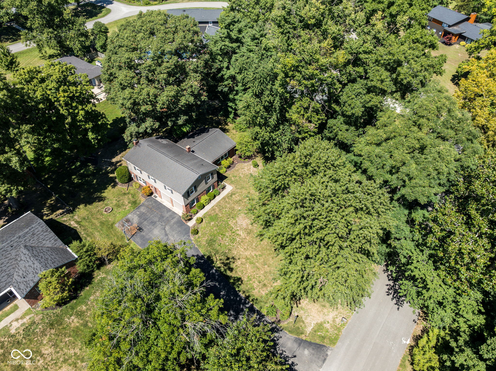 Indianapolis, Indiana, 46250, United States, 4 Bedrooms Bedrooms, ,3 BathroomsBathrooms,Residential,For Sale,1983671