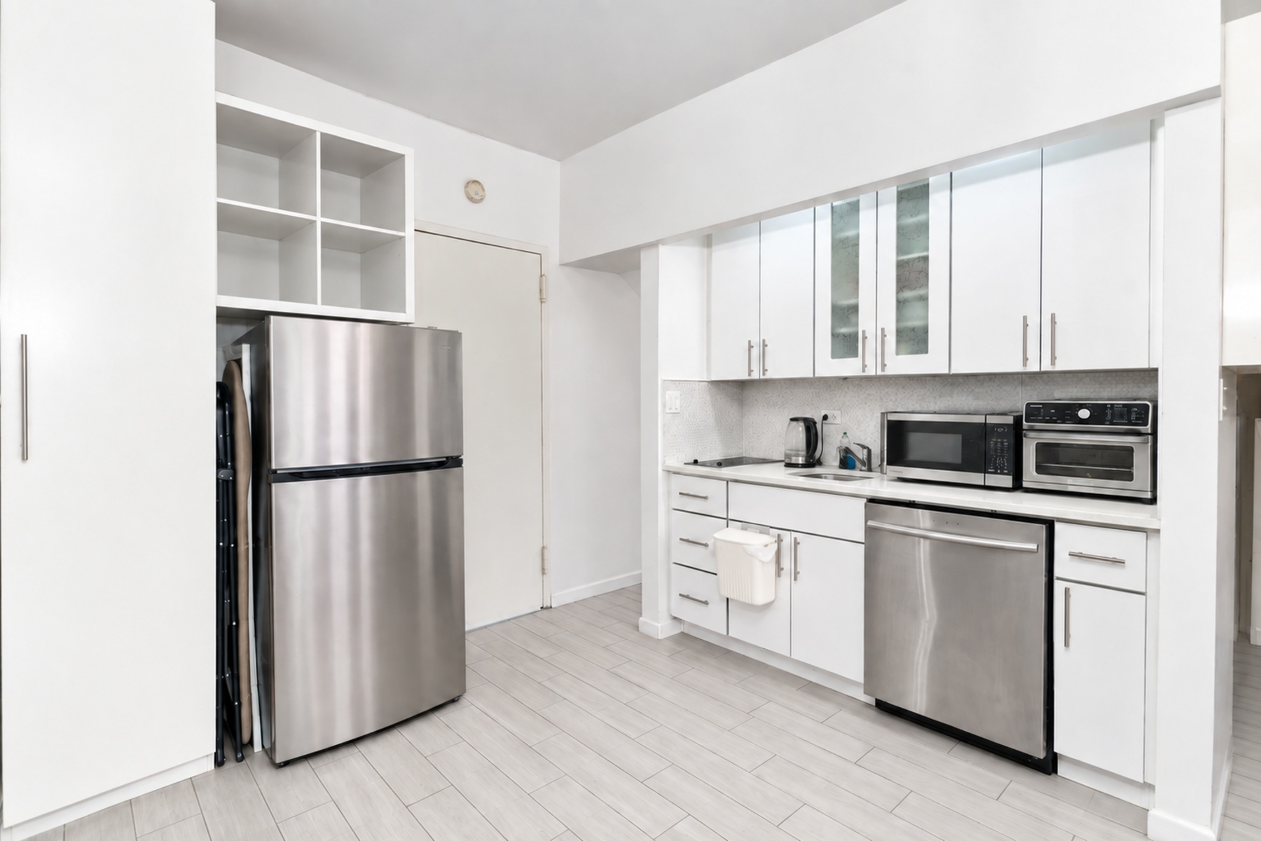  ?BEAUTIFULLY RENOVATED SPACIOUS STUDIO IN PRIME LOCATION? - 物件實景