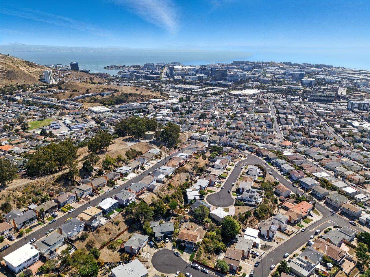 South San Francisco, California, 94080, United States, 4 Bedrooms Bedrooms, ,3 BathroomsBathrooms,Residential,For Sale,1951166