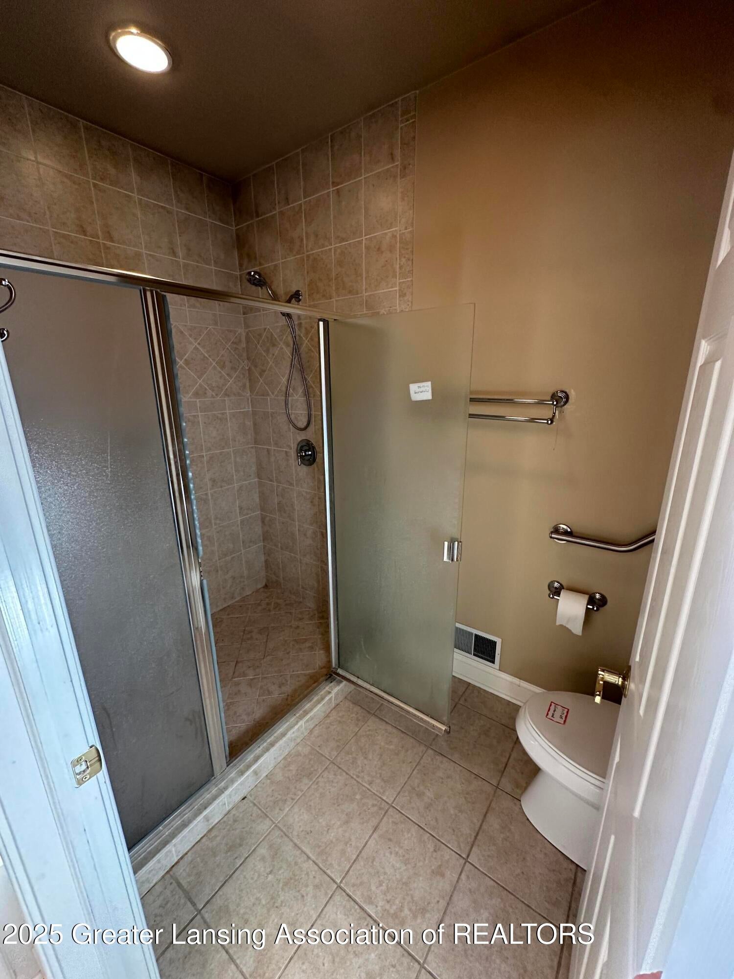 Lansing, Michigan, 48917, United States, 3 Bedrooms Bedrooms, ,4 BathroomsBathrooms,Residential,For Sale,1995579