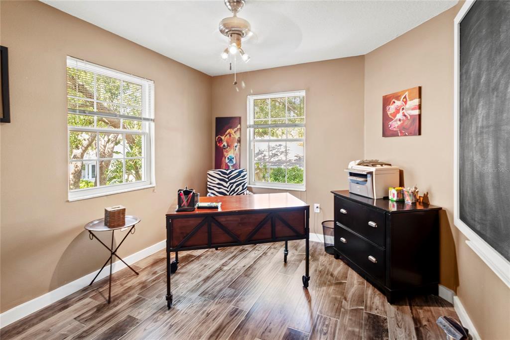 Bradenton, Florida, 34209, United States, 3 Bedrooms Bedrooms, ,3 BathroomsBathrooms,Residential,For Sale,1829594