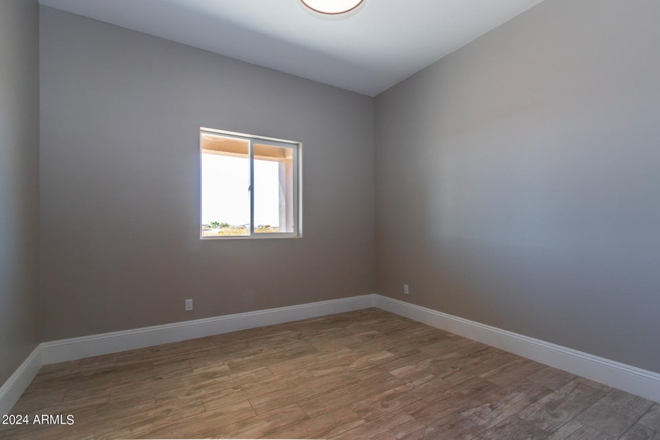 Tonopah, Arizona, 85354, United States, 4 Bedrooms Bedrooms, ,1 BathroomBathrooms,Residential,For Sale,1975997