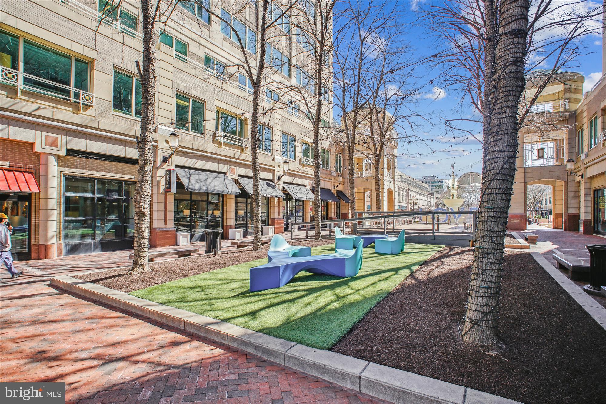 Reston, Virginia, 20190, United States, 2 Bedrooms Bedrooms, ,2 BathroomsBathrooms,Residential,For Sale,1915599