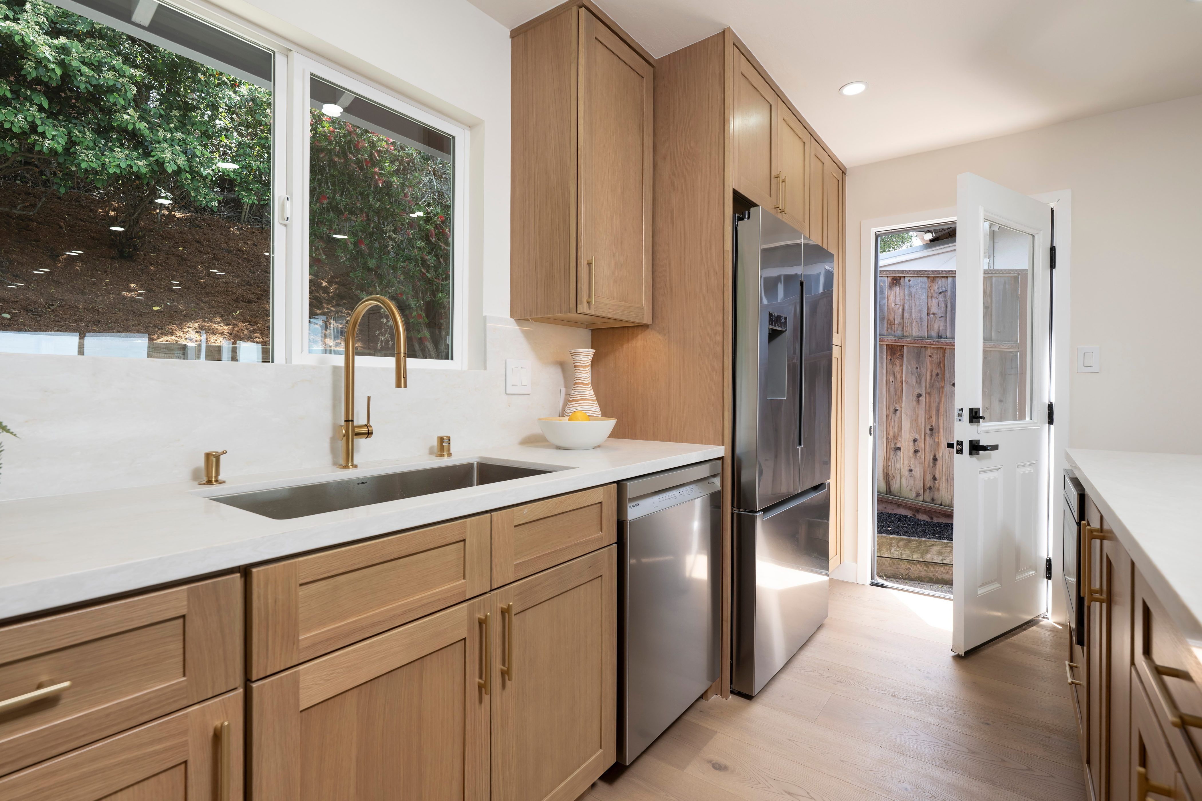  Updated West Side San Mateo Home - 物件實景