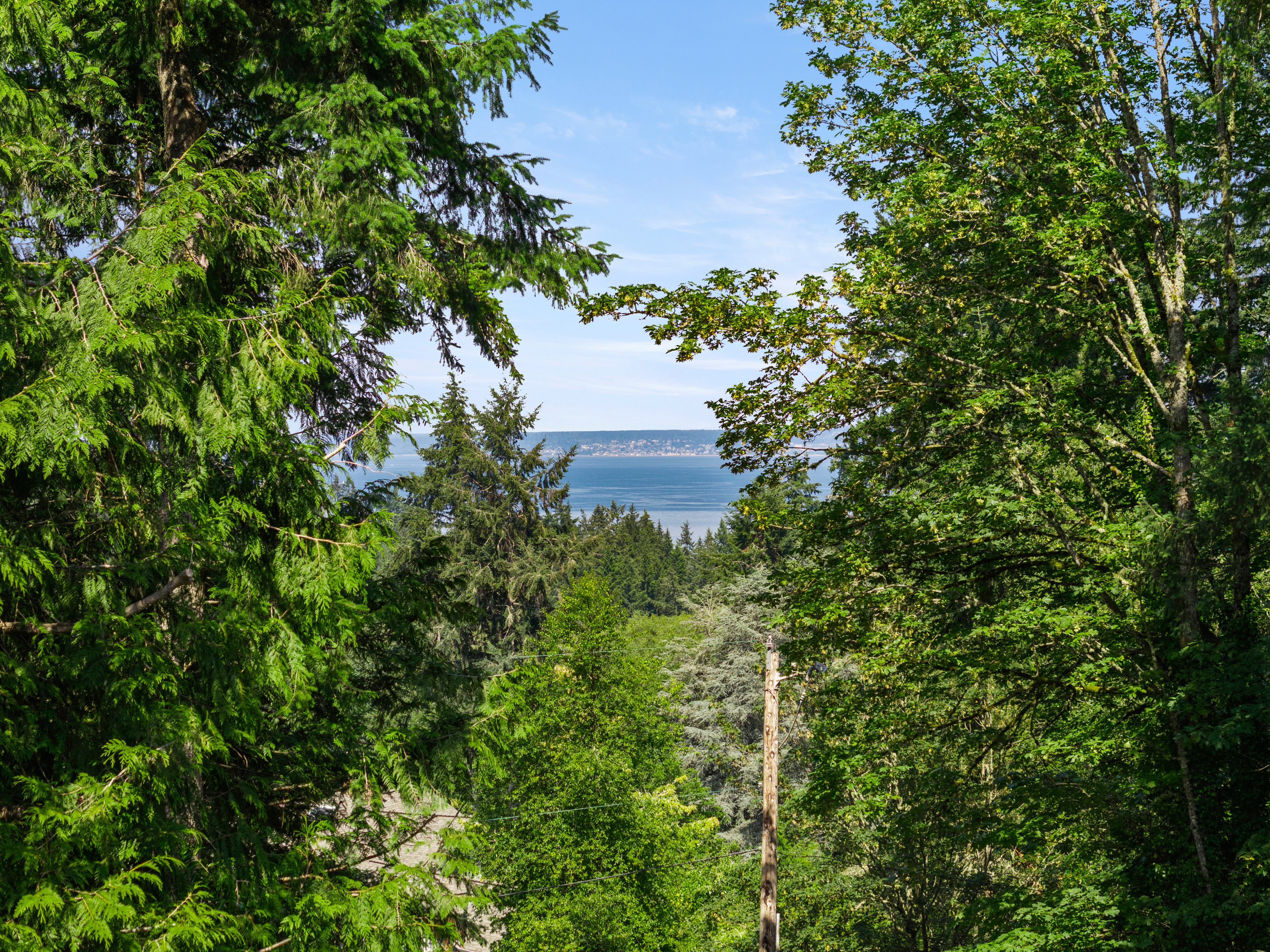  10109 NE Knight Rd, Bainbridge Island, WA 98110 - 物件實景
