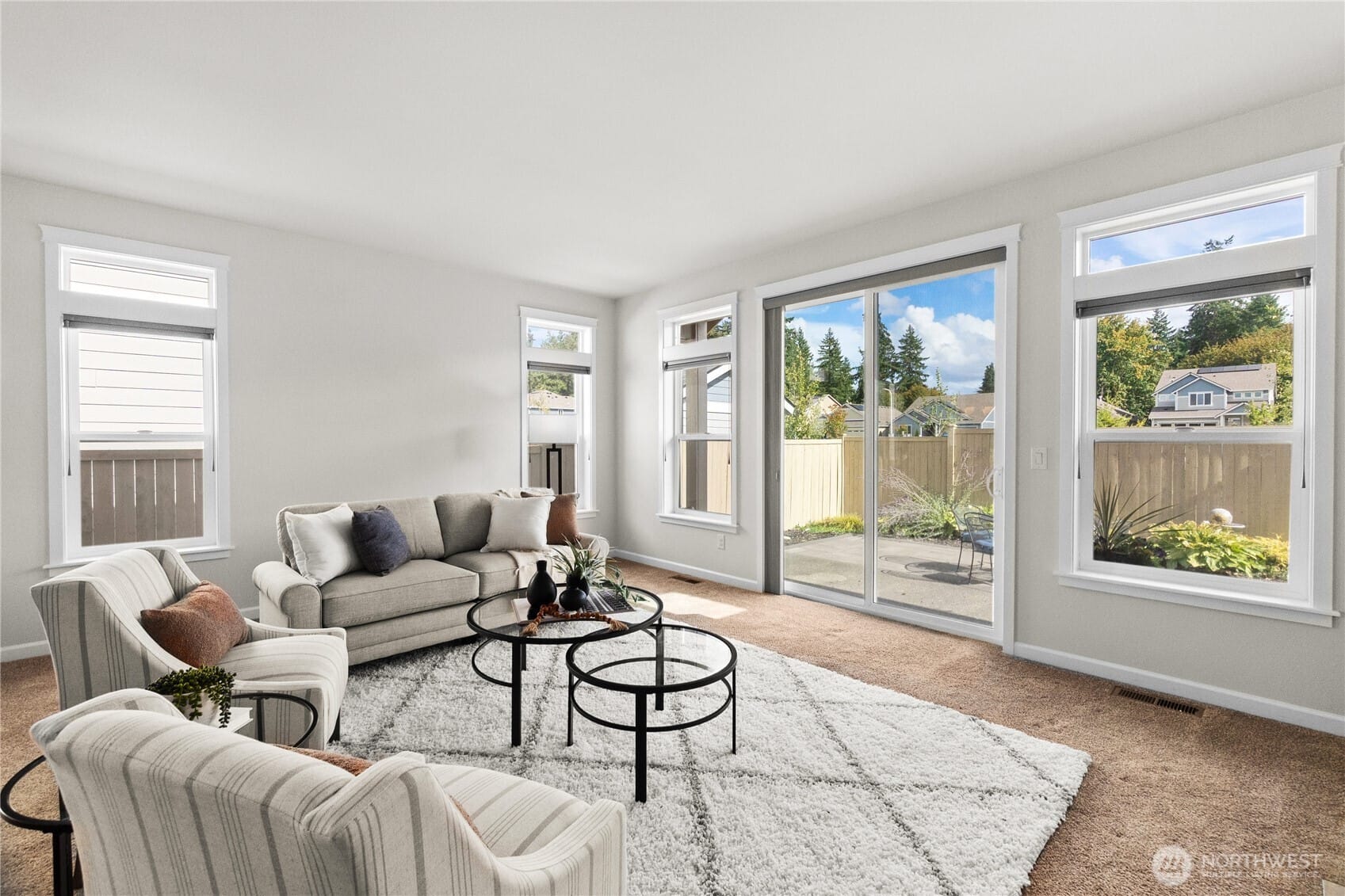 Tumwater, Washington, 98501, United States, 3 Bedrooms Bedrooms, ,2 BathroomsBathrooms,Residential,For Sale,1989265