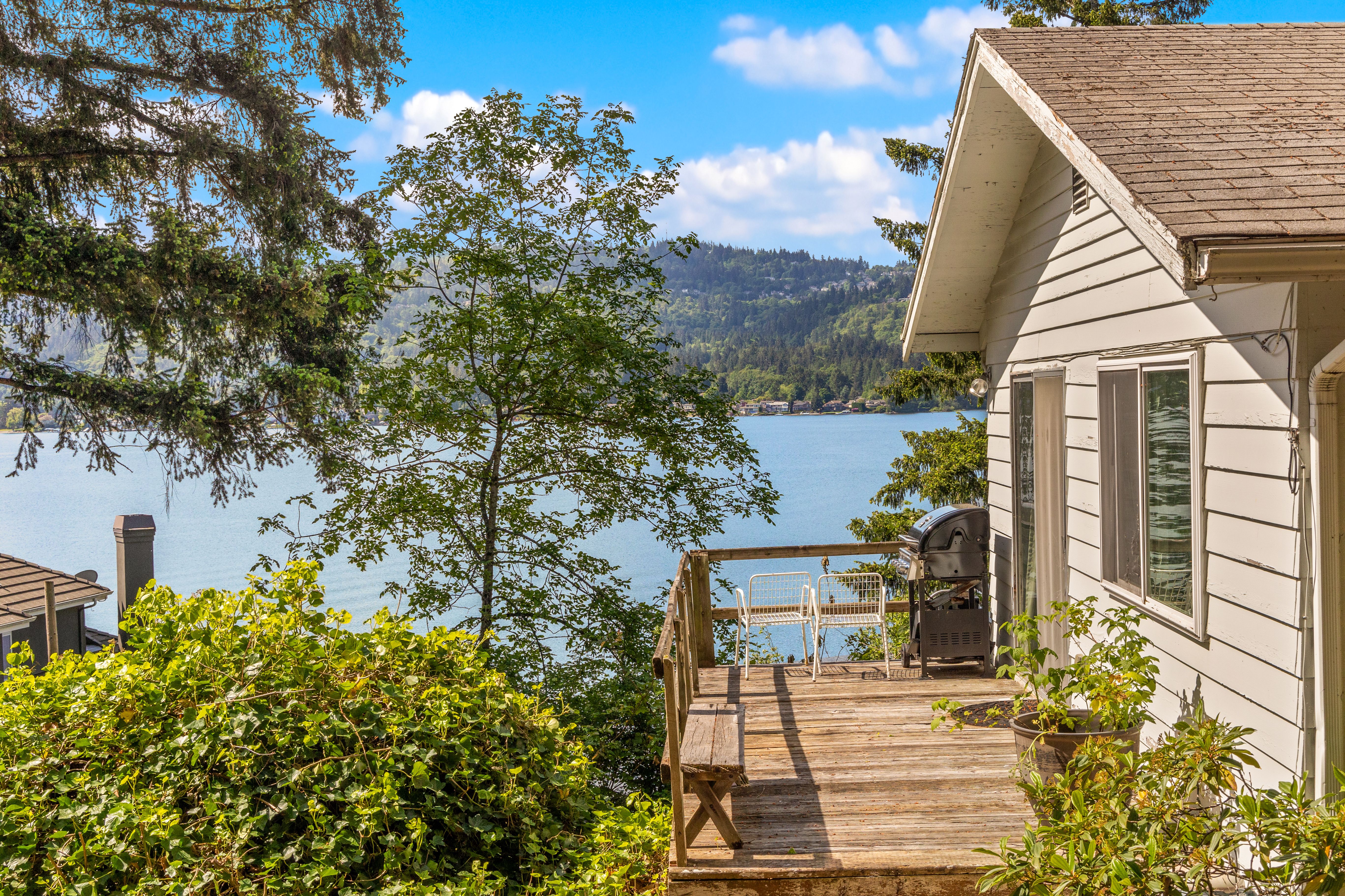  3027 E Lake Sammamish Pkwy SE, Sammamish, WA 98075 - 物件實景