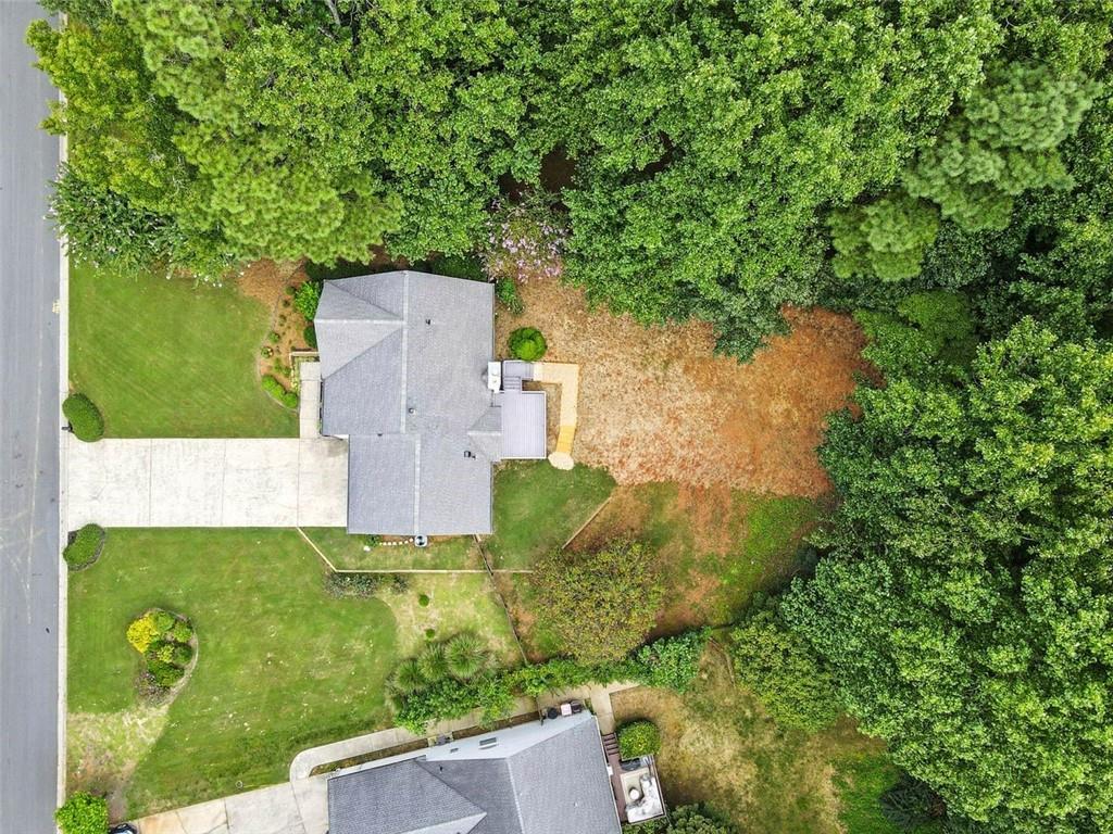 Cumming, Georgia, 30040, United States, 4 Bedrooms Bedrooms, ,3 BathroomsBathrooms,Residential,For Sale,1925510