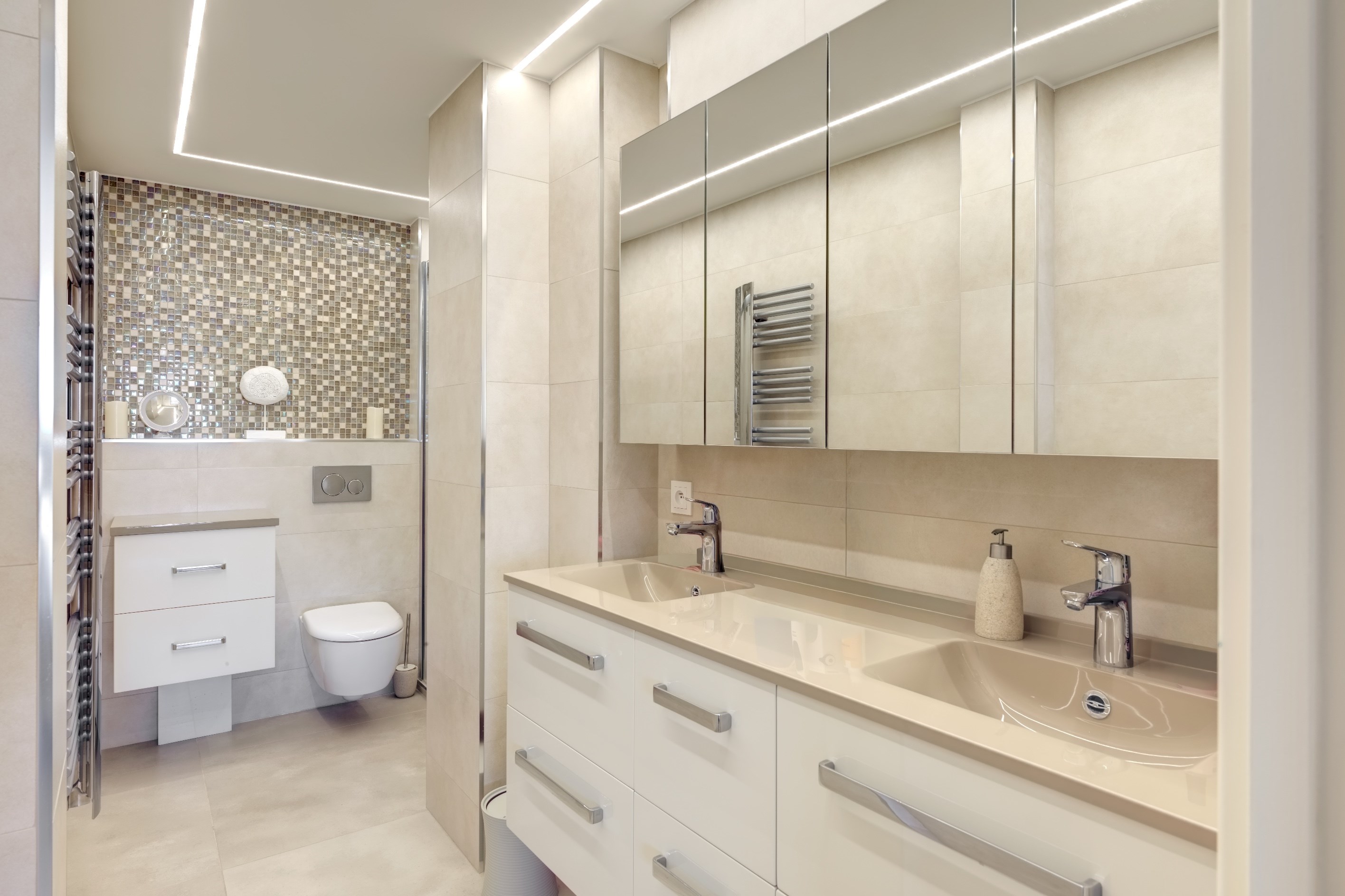  Cannes Croisette, luxury corner apartment for sale, sea views, garage and staff… - 物件實景
