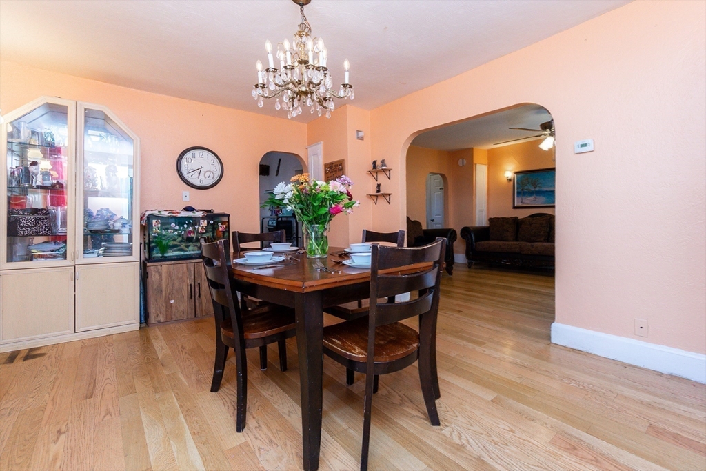 Revere, Massachusetts, 02151, United States, 3 Bedrooms Bedrooms, ,2 BathroomsBathrooms,Residential,For Sale,1942979