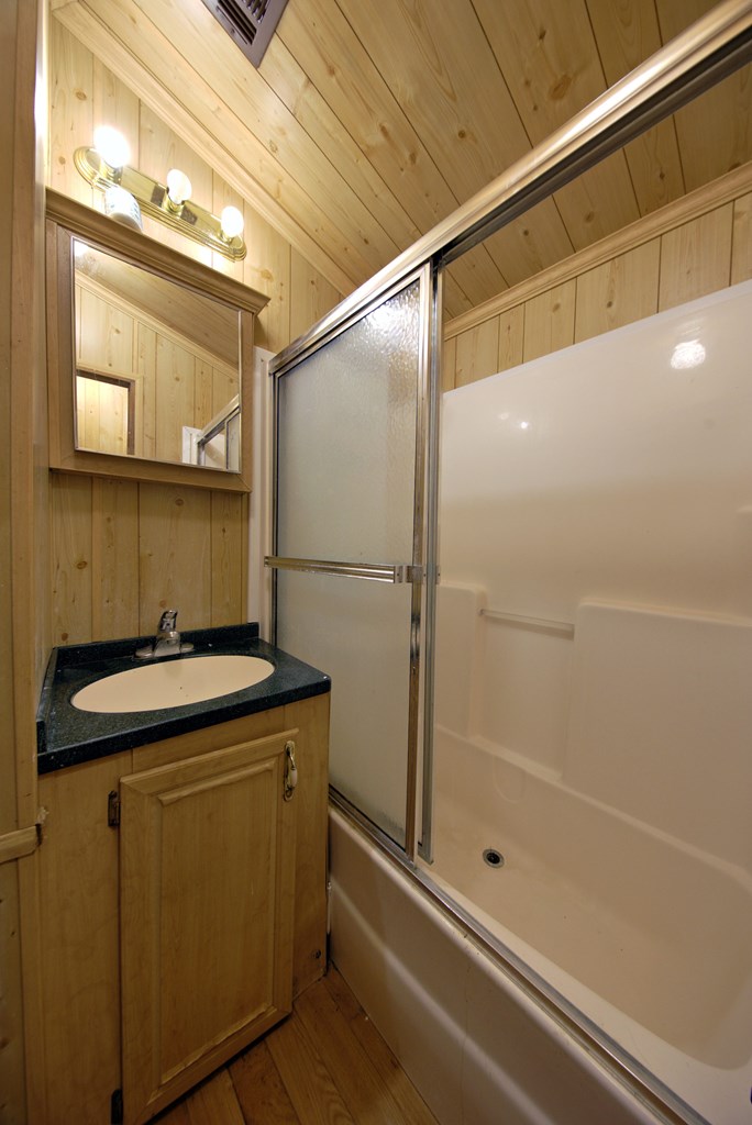 Pavo, Georgia, 31778, United States, ,Residential,For Sale,1988640