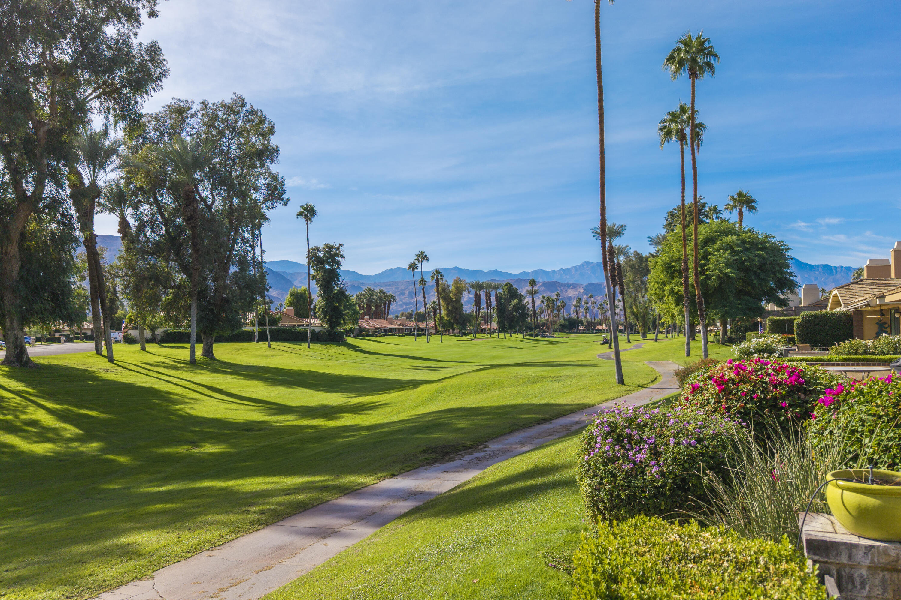 Palm Desert, California, 92260, United States, 2 Bedrooms Bedrooms, ,2 BathroomsBathrooms,Residential,For Sale,1987933