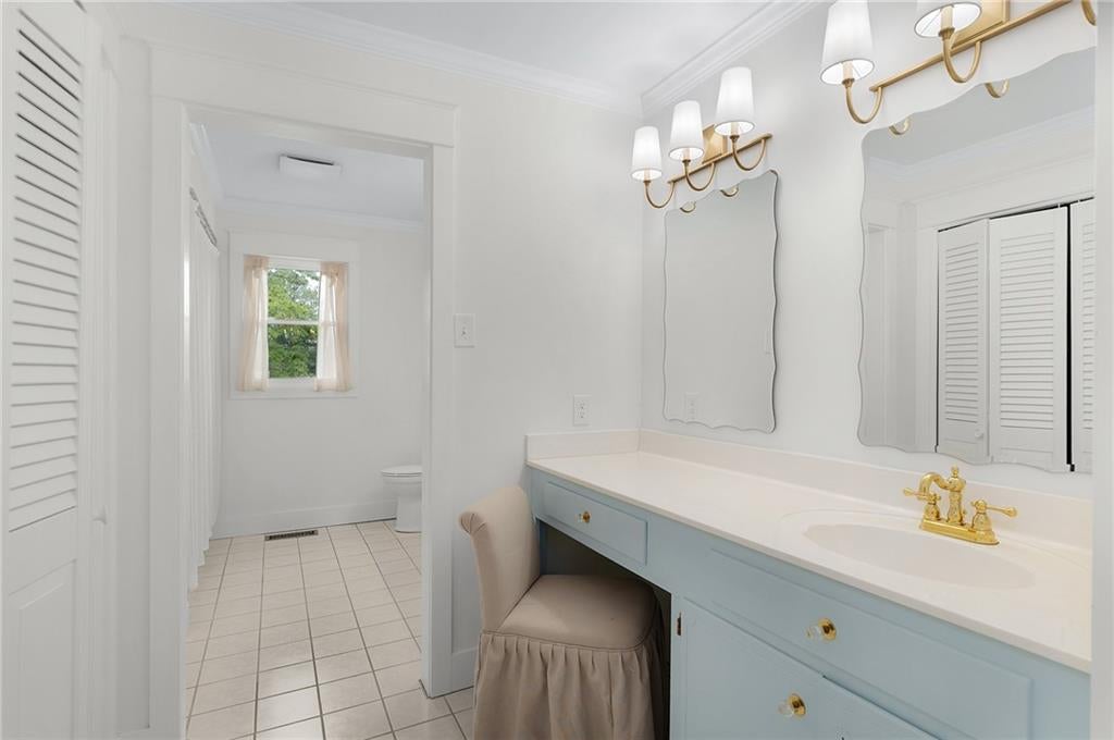 Calhoun, Georgia, 30701, United States, 4 Bedrooms Bedrooms, ,4 BathroomsBathrooms,Residential,For Sale,2005129