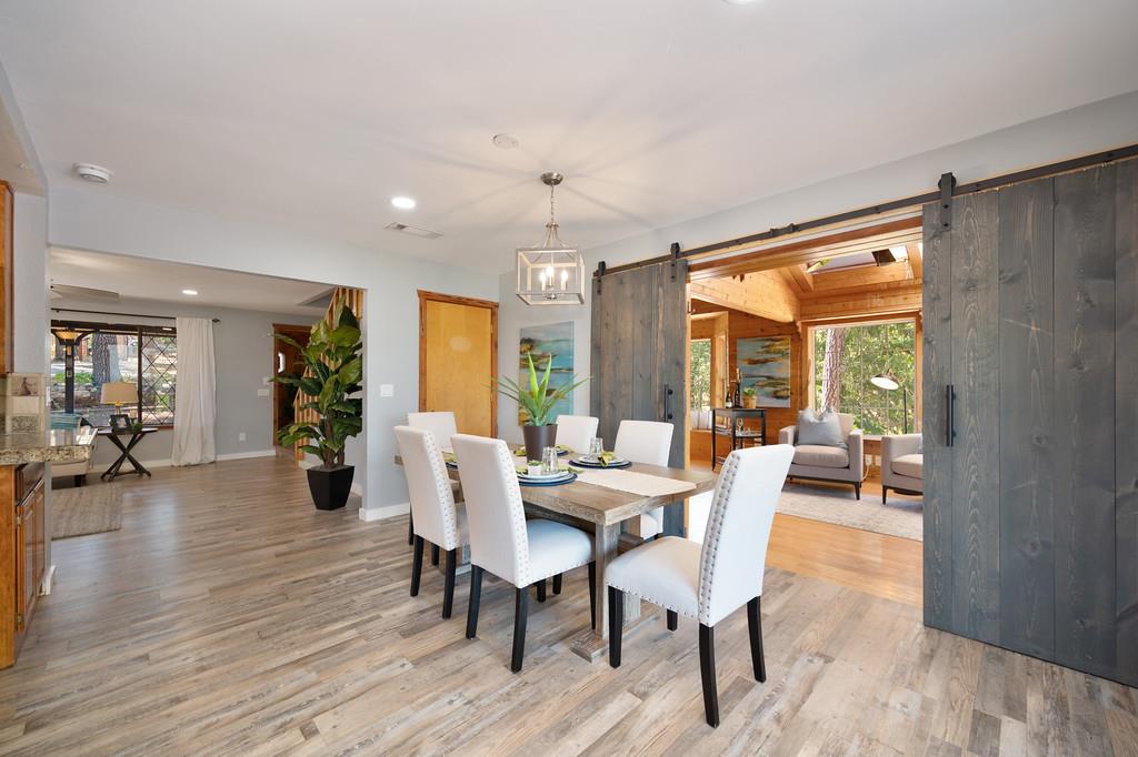 Applegate, California, 95703, United States, 3 Bedrooms Bedrooms, ,3 BathroomsBathrooms,Residential,For Sale,1912050