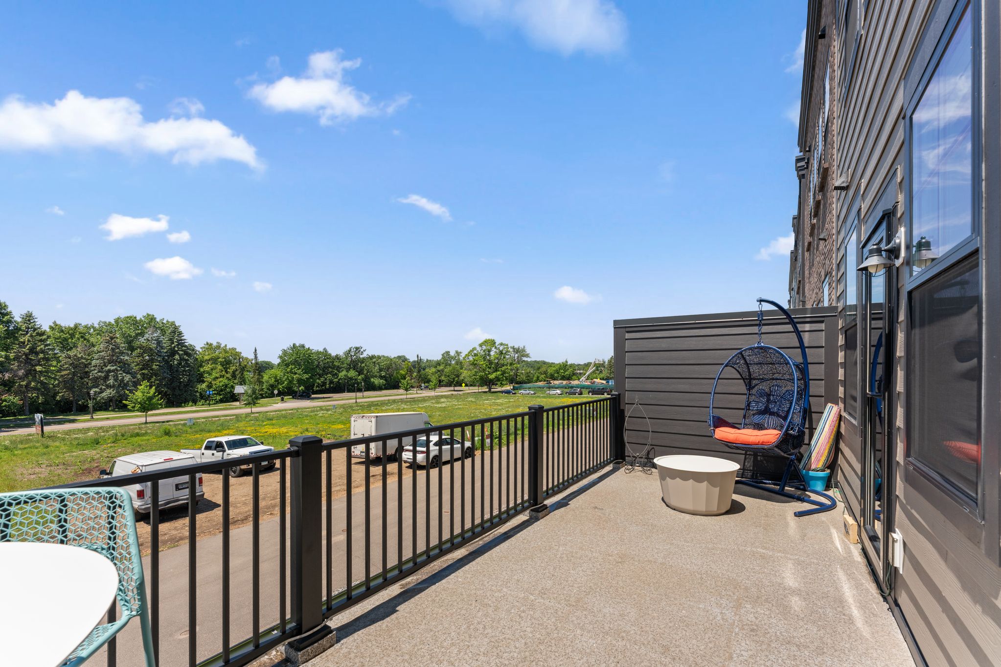  Urban Living at Its Finest: Expansive Highland Bridge Rowhome with River Views - 物件實景