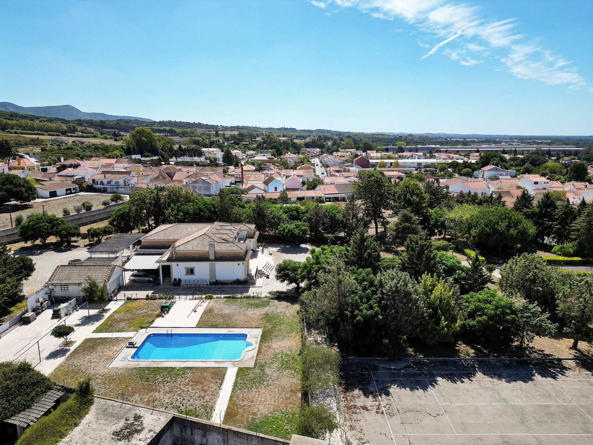 Setúbal, Setúbal, 2925-467, PT, 4 Bedrooms Bedrooms, ,3 BathroomsBathrooms,Residential,For Sale,1700272