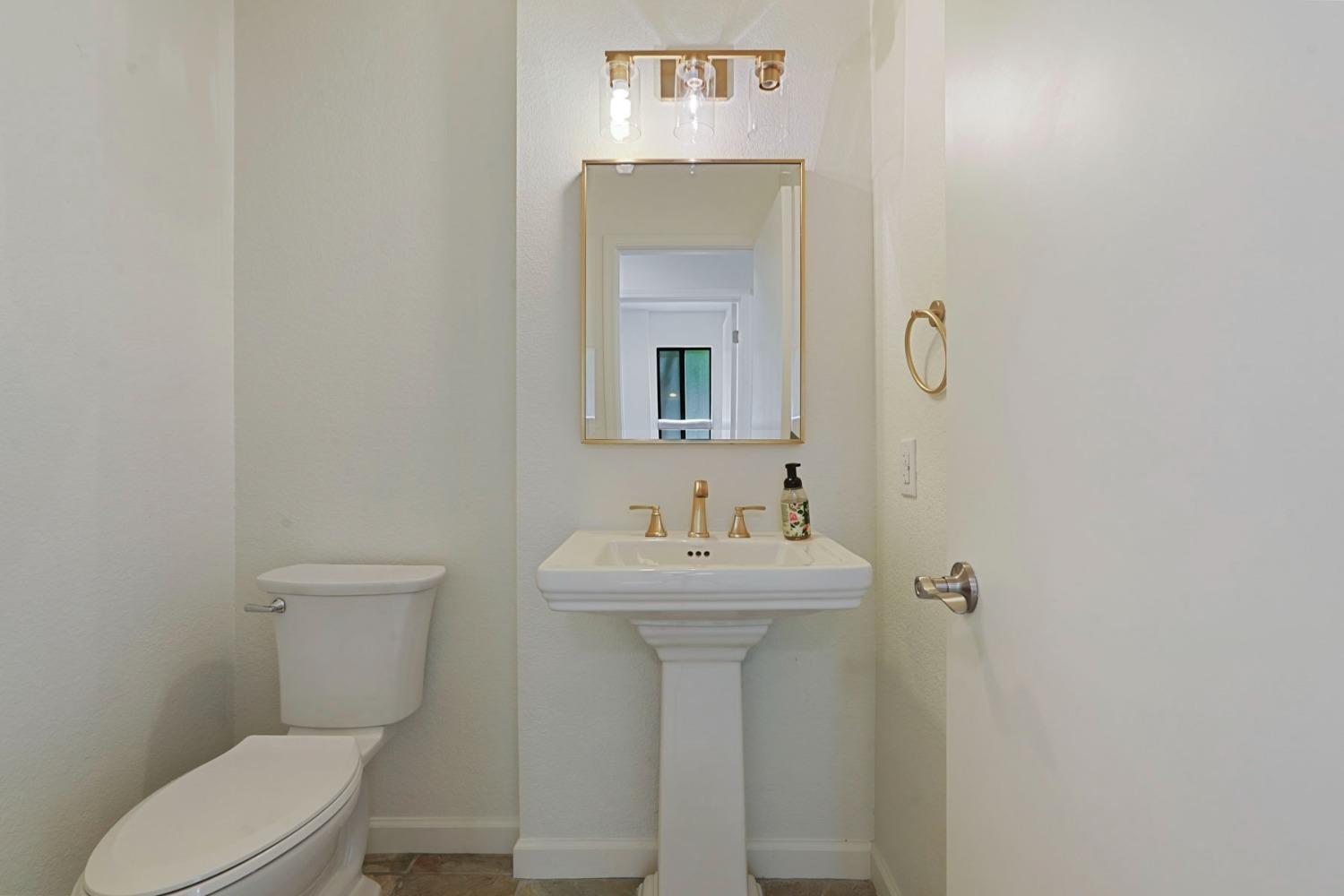 Woodbridge, California, 95258, United States, 3 Bedrooms Bedrooms, ,3 BathroomsBathrooms,Residential,For Sale,1786004