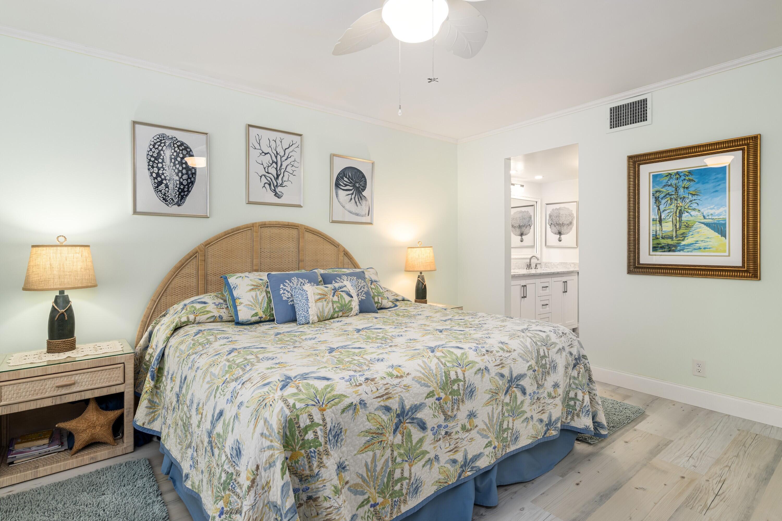 MARATHON, Florida, 33050, United States, 3 Bedrooms Bedrooms, ,2 BathroomsBathrooms,Residential,For Sale,2001809