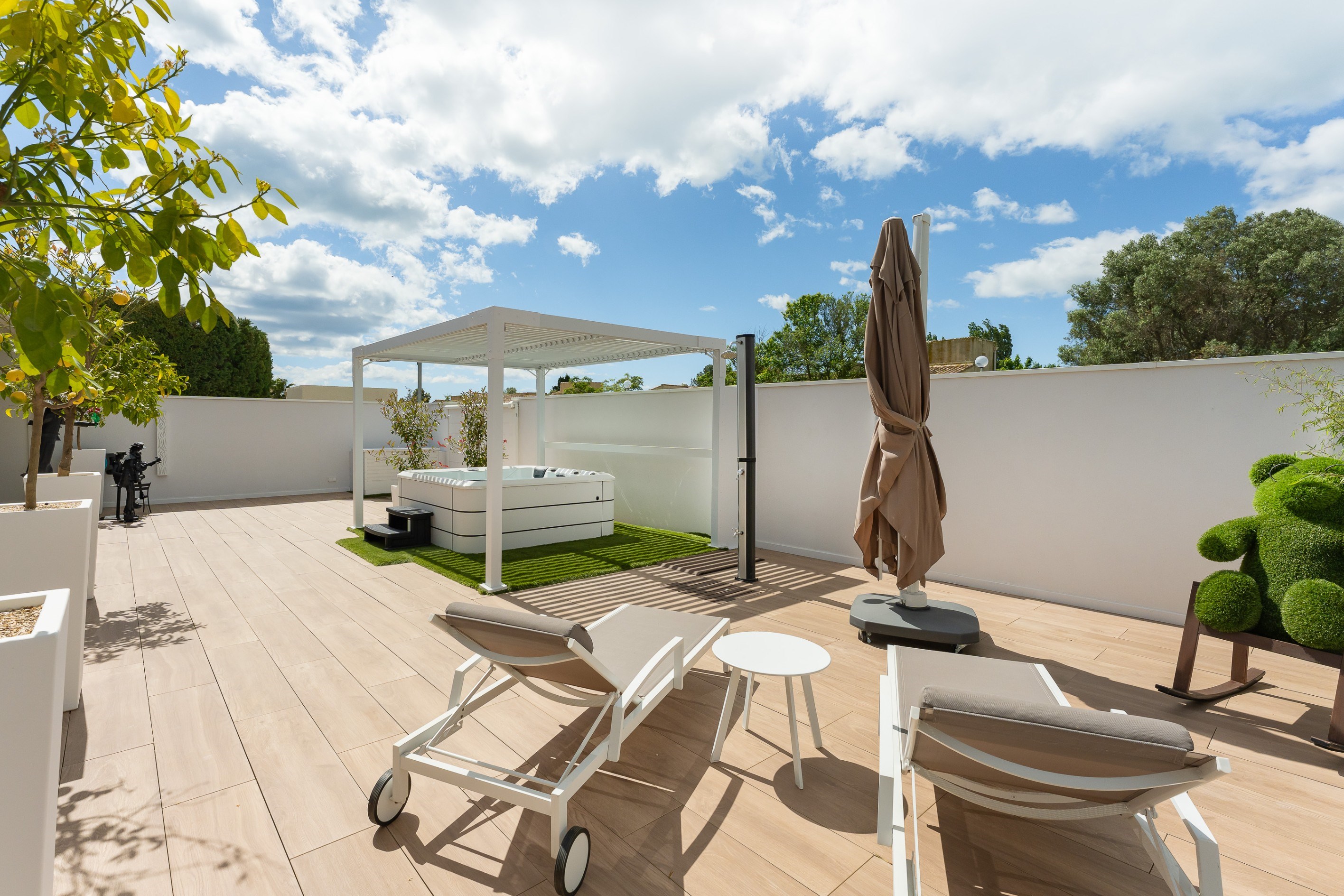  Exceptional villa in the heart of the naturist village. - 物件實景