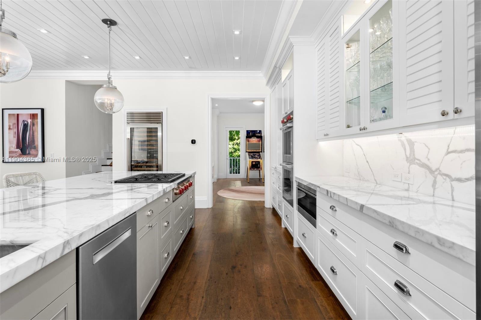 Miami Beach, Florida, 33140, United States, 4 Bedrooms Bedrooms, ,6 BathroomsBathrooms,Residential,For Sale,1992066