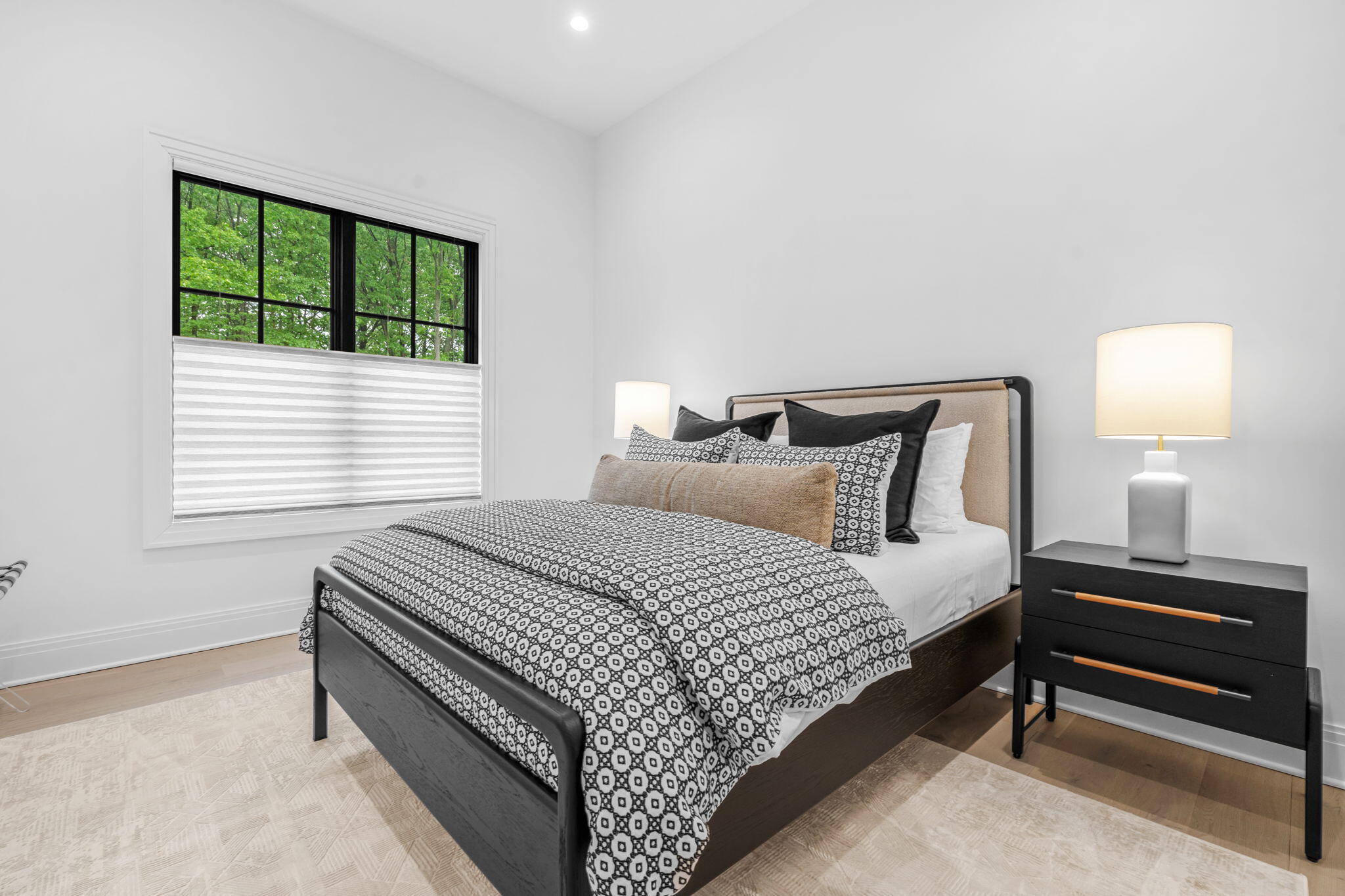 Saugatuck, Michigan, 49453, United States, 6 Bedrooms Bedrooms, ,6 BathroomsBathrooms,Residential,For Sale,1974414