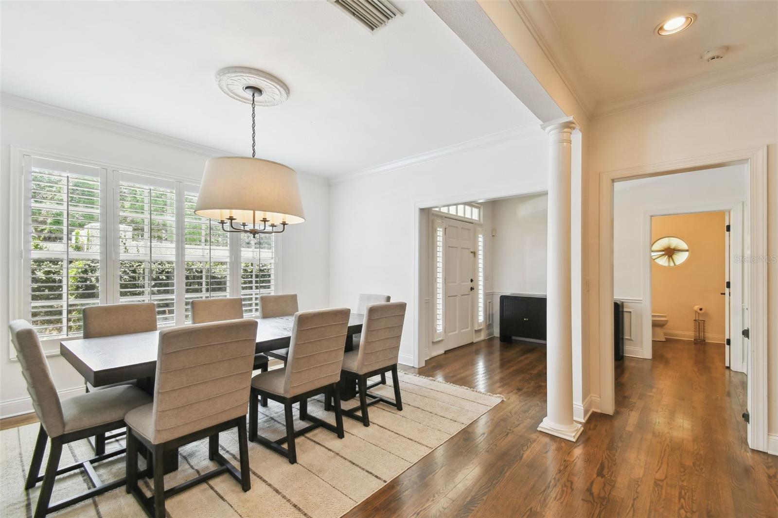 Tampa, Florida, 33602, United States, 4 Bedrooms Bedrooms, ,4 BathroomsBathrooms,Residential,For Sale,1976189