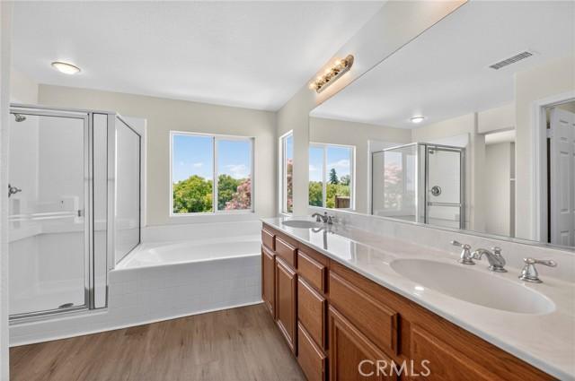 San Jacinto, California, 92583, United States, 5 Bedrooms Bedrooms, ,3 BathroomsBathrooms,Residential,For Sale,1890212