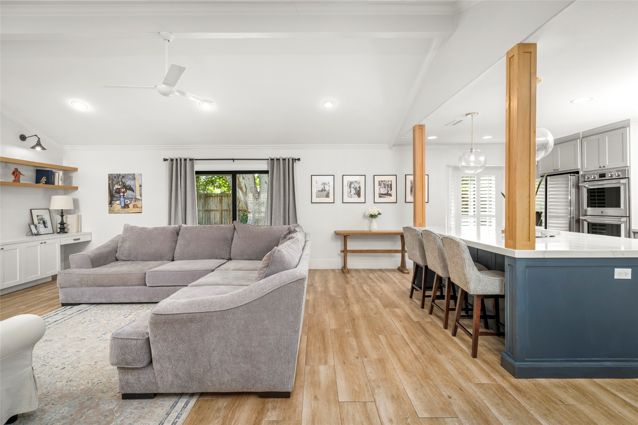  9018 Mullins Drive - 物件實景