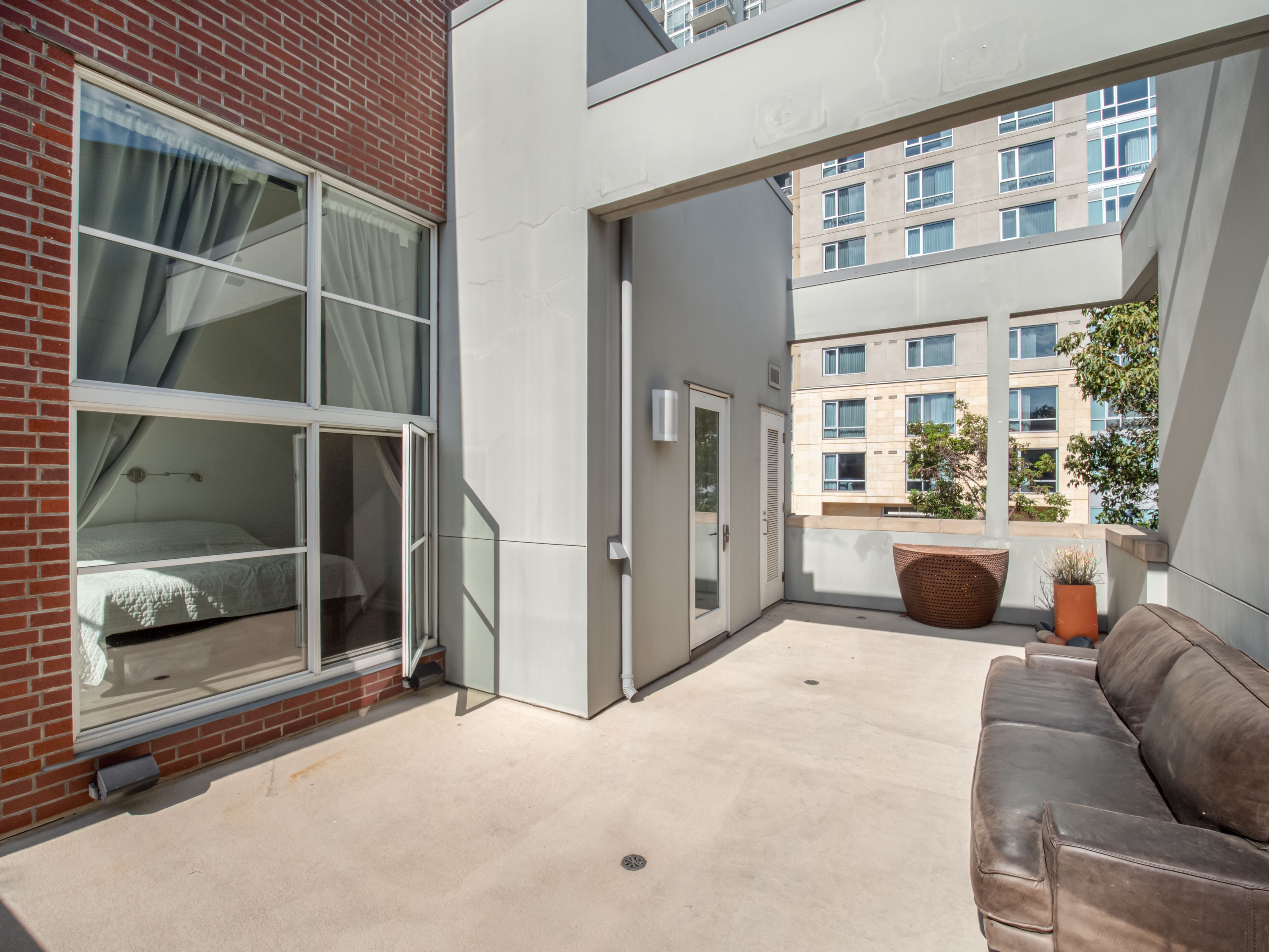  540 9th Avenue TH104, San Diego, CA 92101 - 物件實景