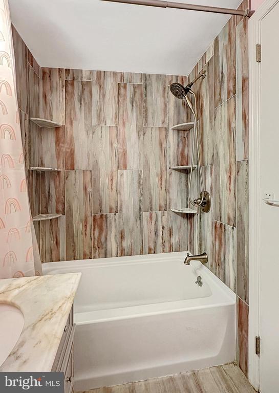 Cherry Hill, New Jersey, 08034, United States, 4 Bedrooms Bedrooms, ,4 BathroomsBathrooms,Residential,For Sale,1990479