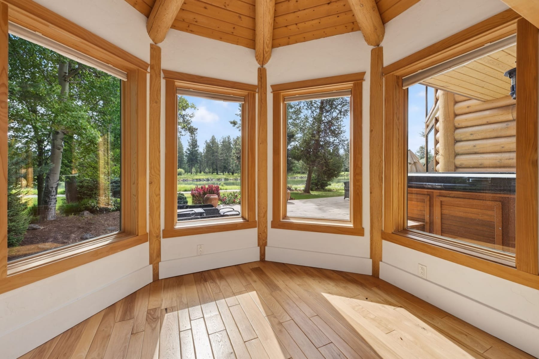  16839 Pony Express Way Bend, OR 97707 - 物件實景
