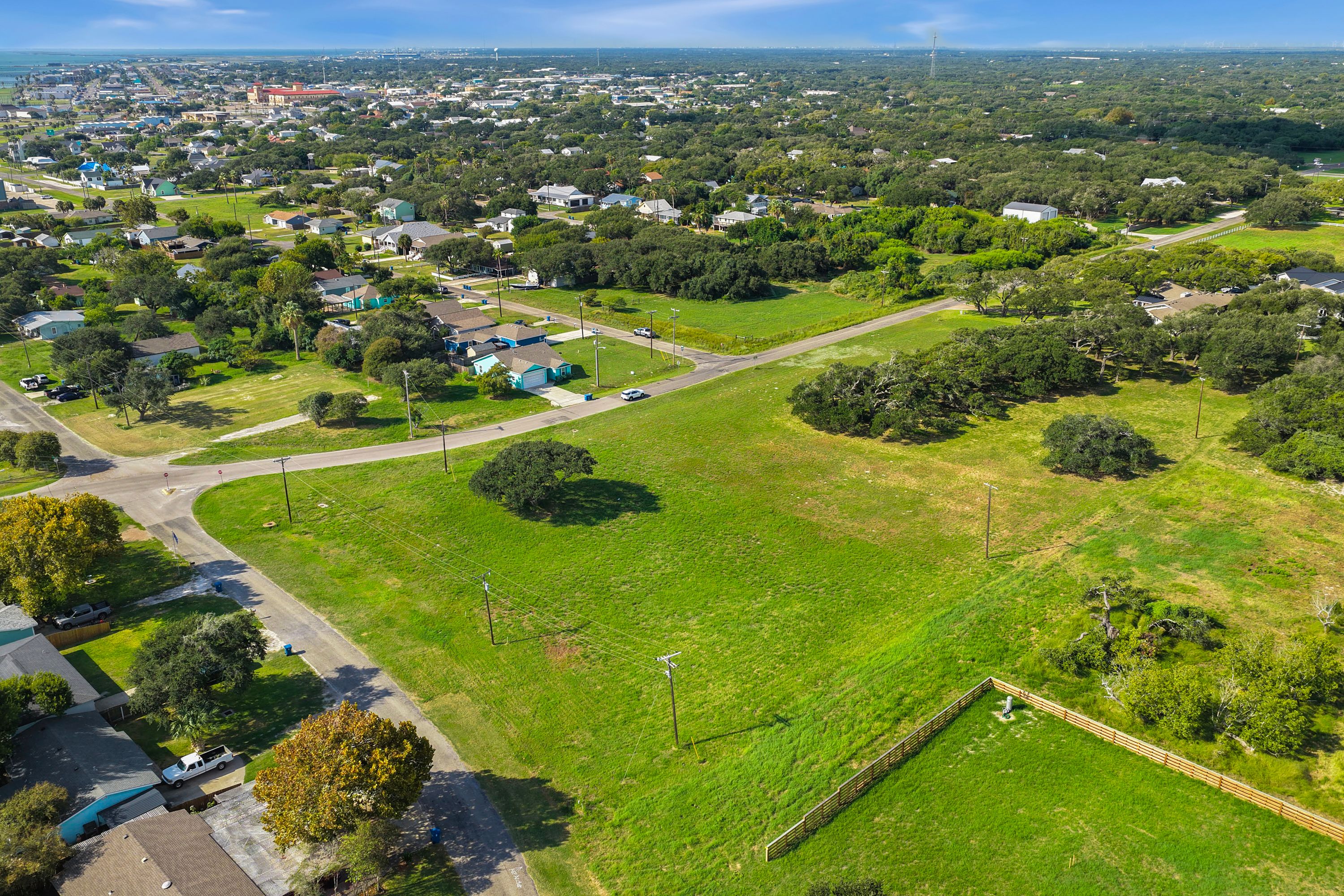  Rare Corner Homesite in the Heart of Rockport - 物件實景