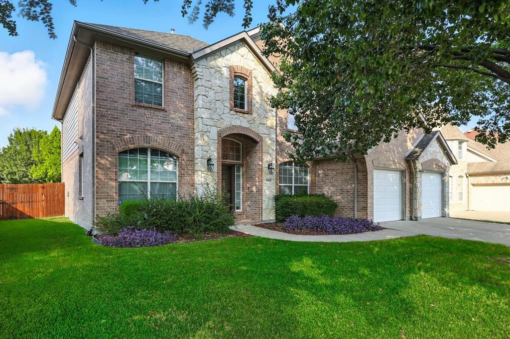 Grand Prairie, Texas, 75054, United States, 4 Bedrooms Bedrooms, ,4 BathroomsBathrooms,Residential,For Sale,1925878