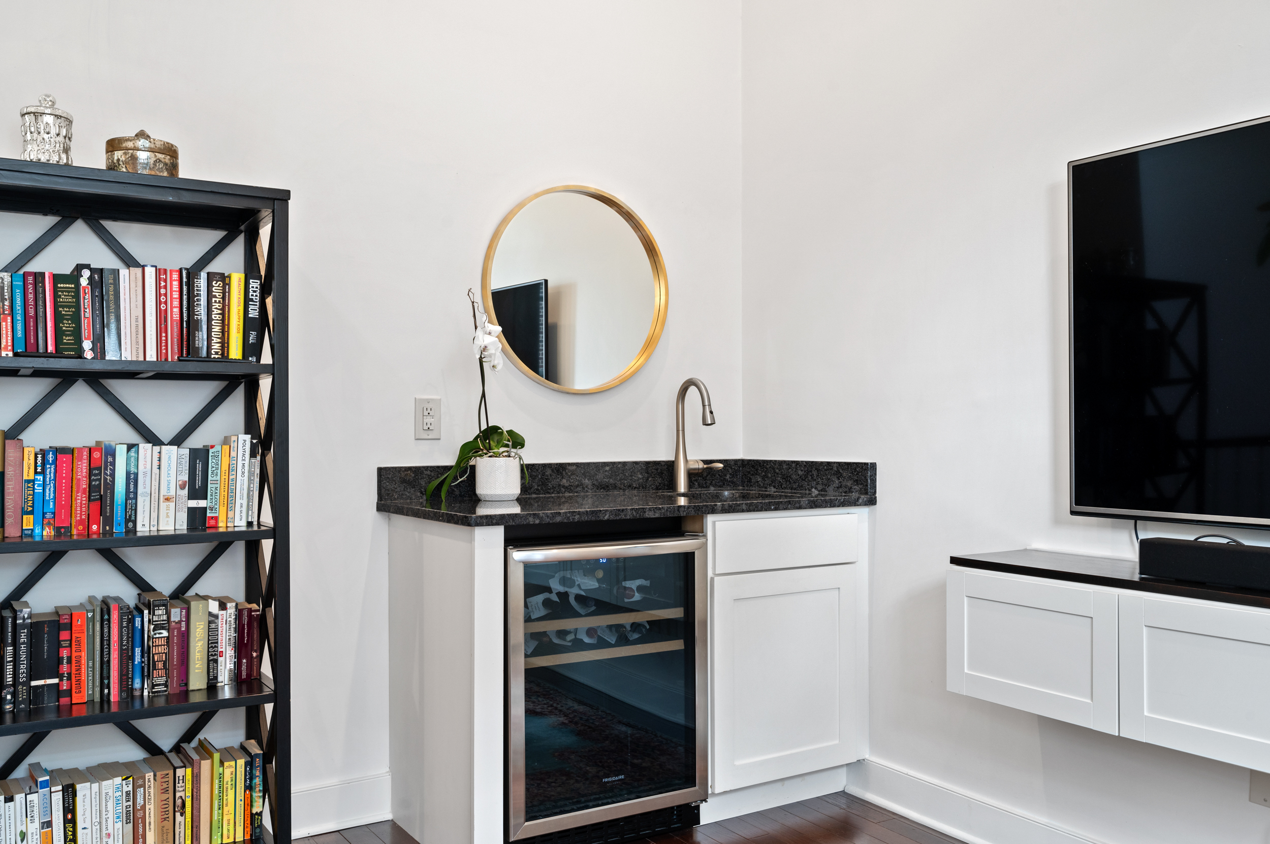  4059 Saint Johns Way, Pittsburgh, PA 15201 - 物件實景