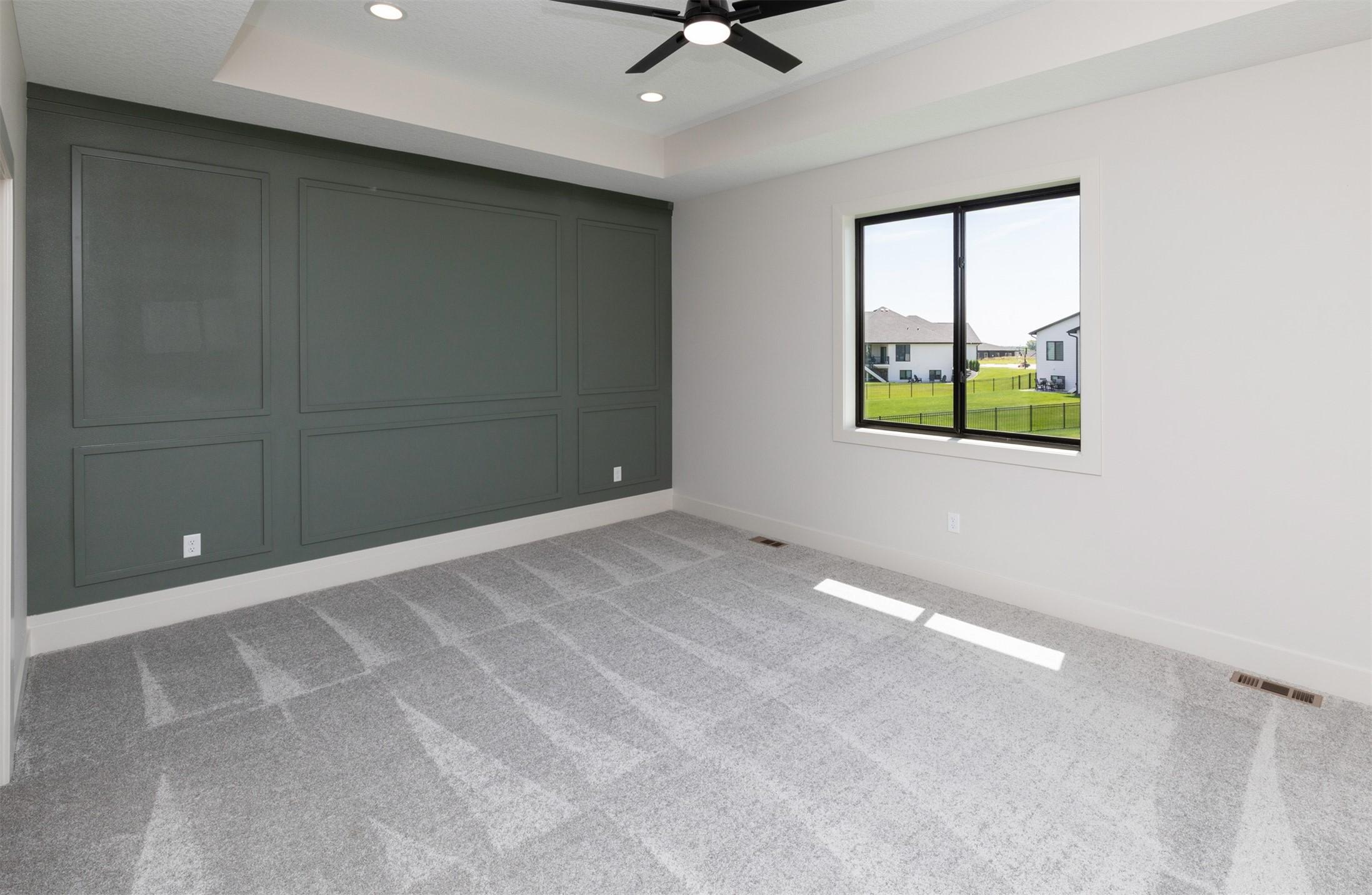 Clive, Iowa, 50325, United States, 5 Bedrooms Bedrooms, ,3 BathroomsBathrooms,Residential,For Sale,1910418
