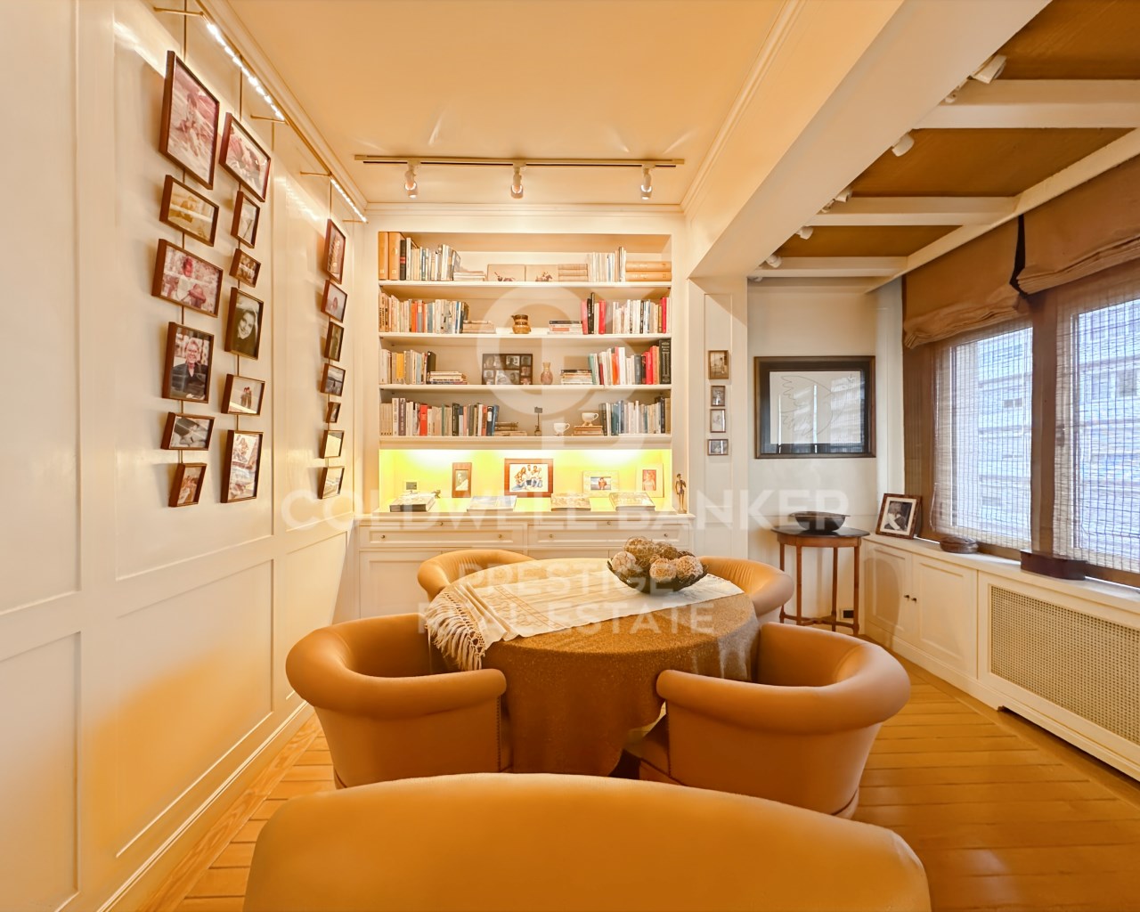 Barcelona, Catalonia, ES, 3 Bedrooms Bedrooms, ,2 BathroomsBathrooms,Residential,For Sale,1804816