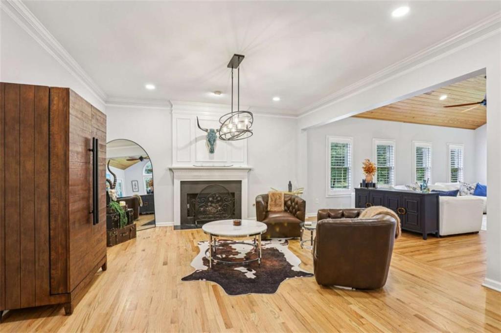 Cumming, Georgia, 30040, United States, 5 Bedrooms Bedrooms, ,4 BathroomsBathrooms,Residential,For Sale,2001245