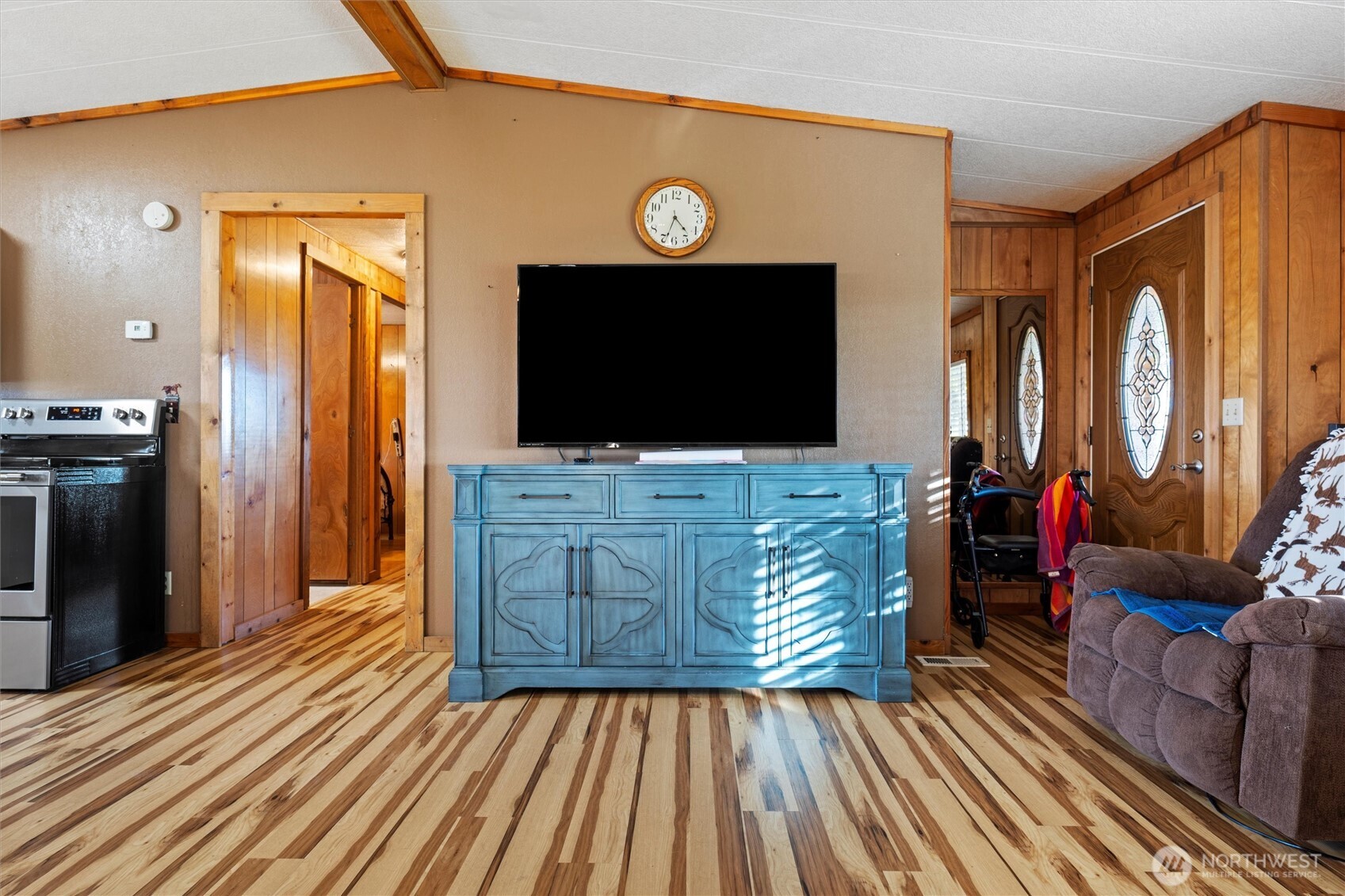 Soap Lake, Washington, 98851, United States, 3 Bedrooms Bedrooms, ,1 BathroomBathrooms,Residential,For Sale,1969387