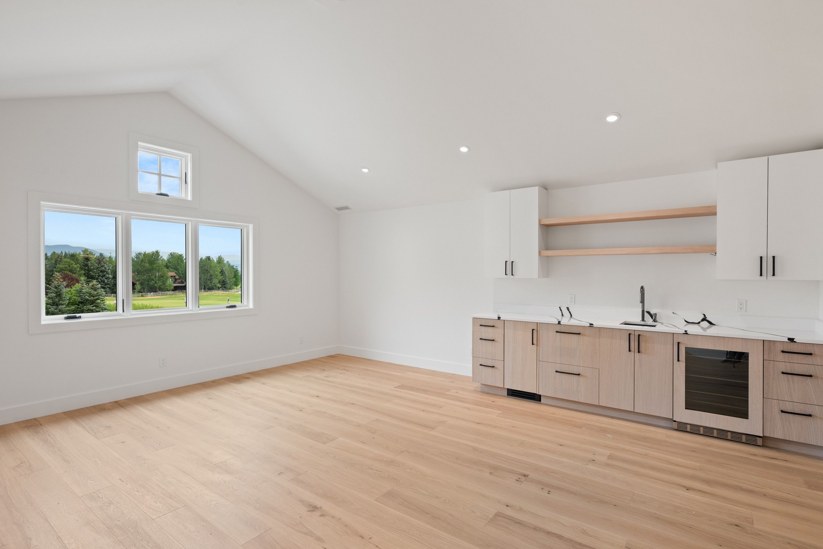  Completed 2026 New Build in River Valley Ranch - 物件實景