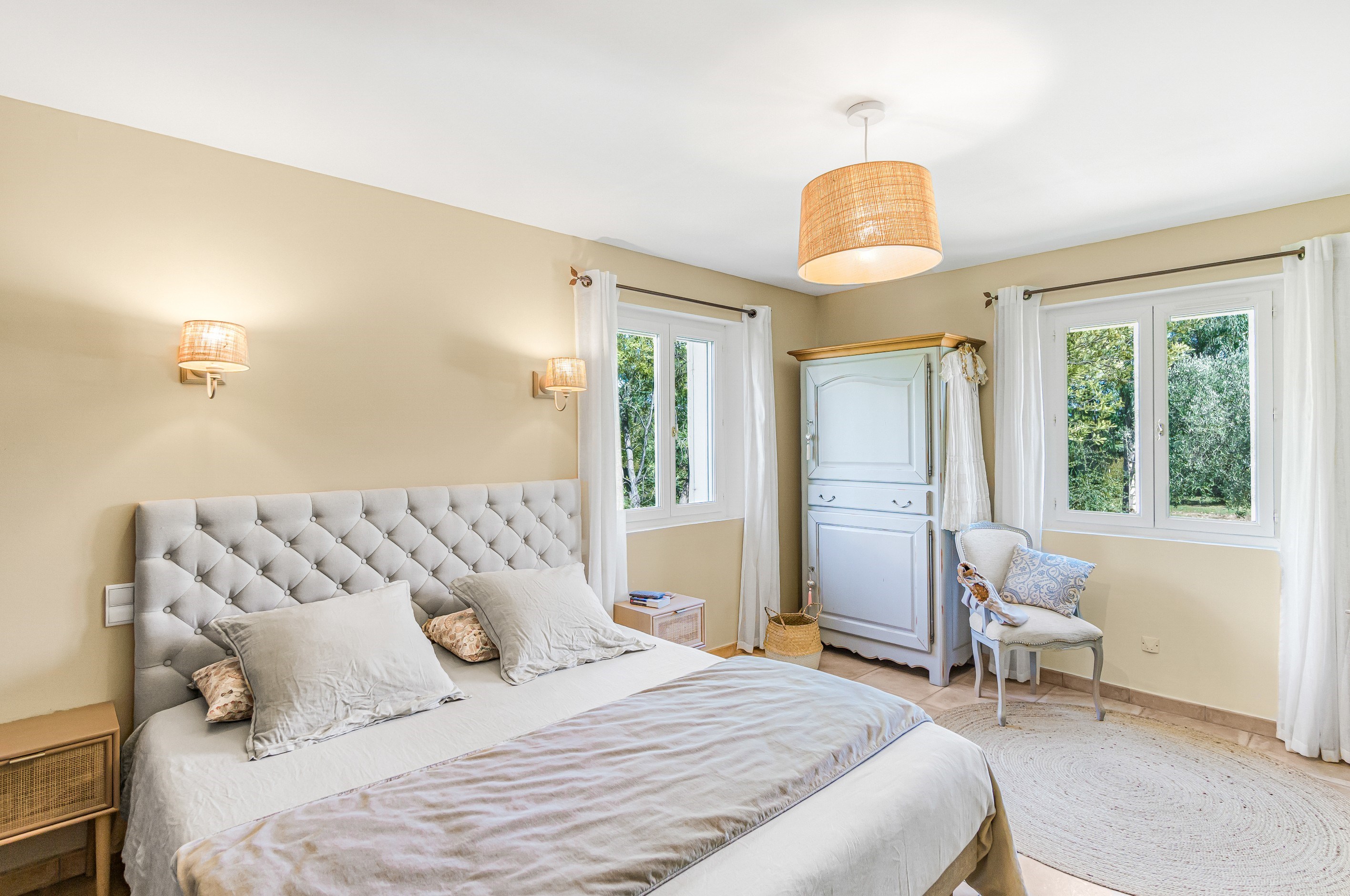  Fayence, 260 sqm Provençal villa with pool, independent studio and 3,800 sqm gr… - 物件實景