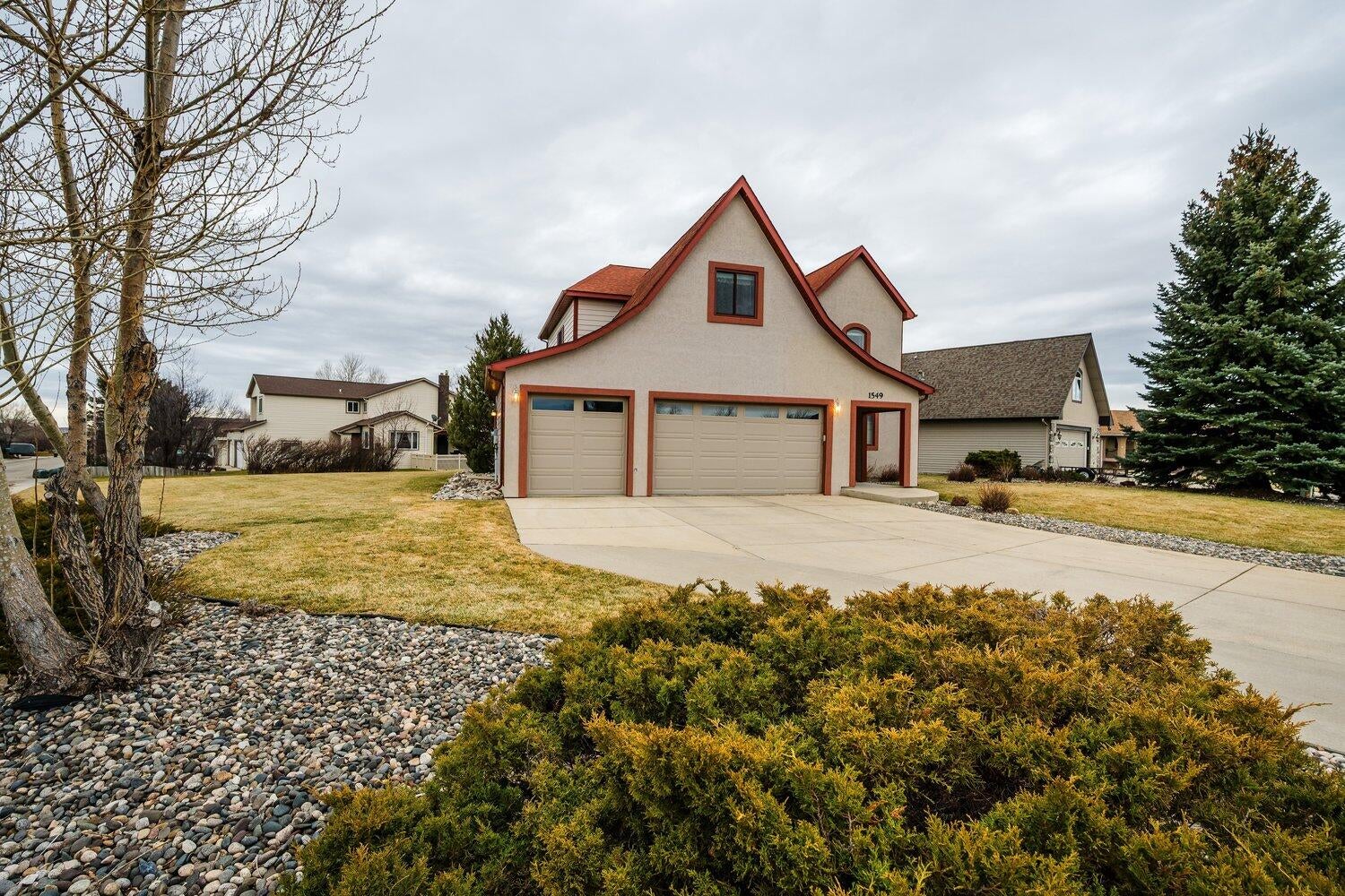 Sheridan, Wyoming, 82801, United States, 3 Bedrooms Bedrooms, ,3 BathroomsBathrooms,Residential,For Sale,2010007